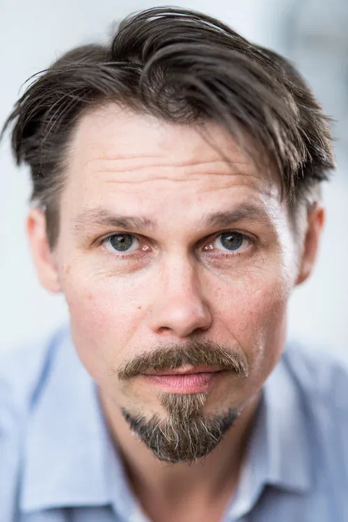 Photo of Nickel Bösenberg, Acting