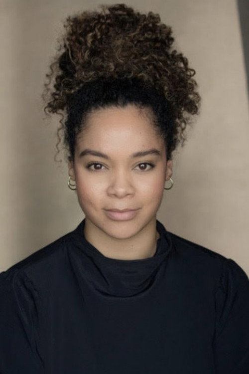Photo of Aisha Toussaint, Acting
