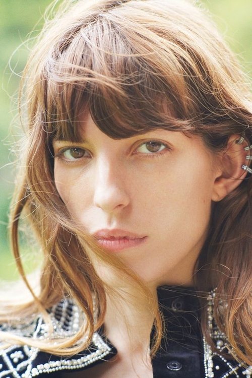 Lou Doillon profile