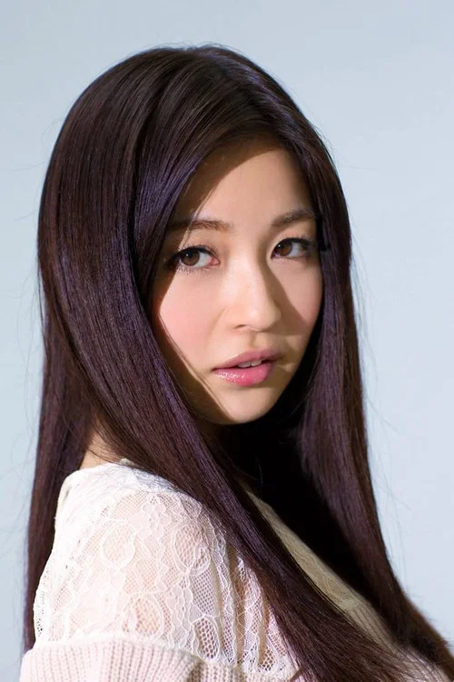 Photo of Saya Niiyama, Acting