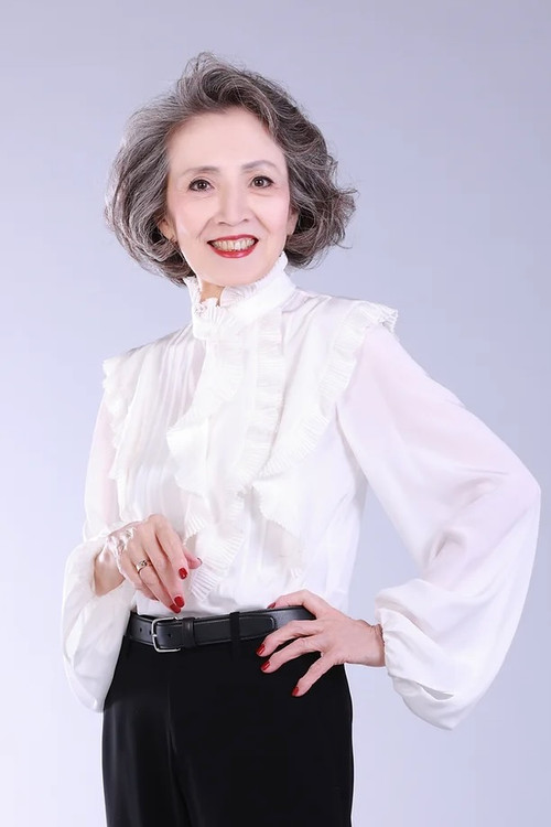 Photo of Anna Jun, Acting