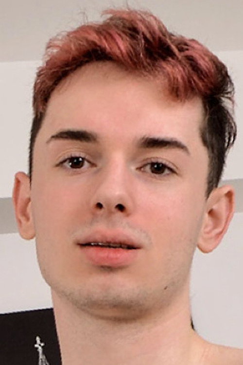 Photo of Hunter Dickson, Acting