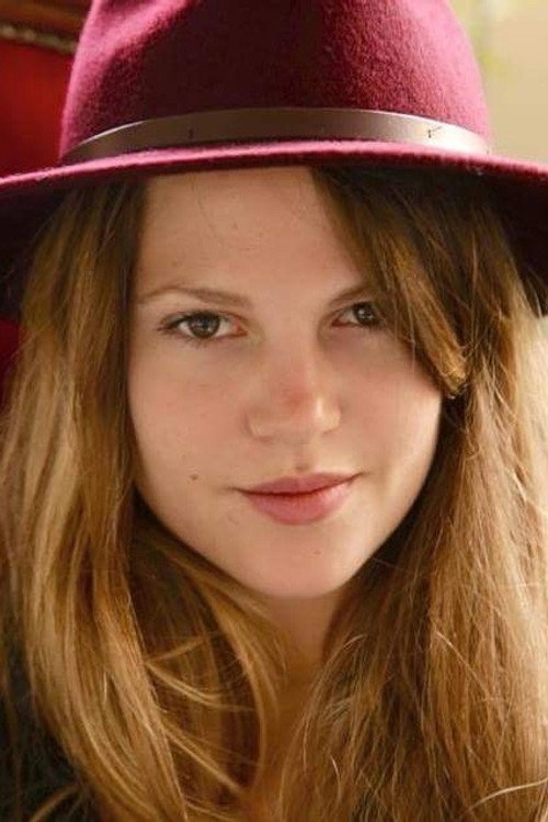 Photo of Claudia Dimier, Acting