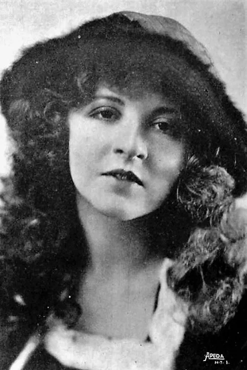 Photo of Nancy Deaver, Acting