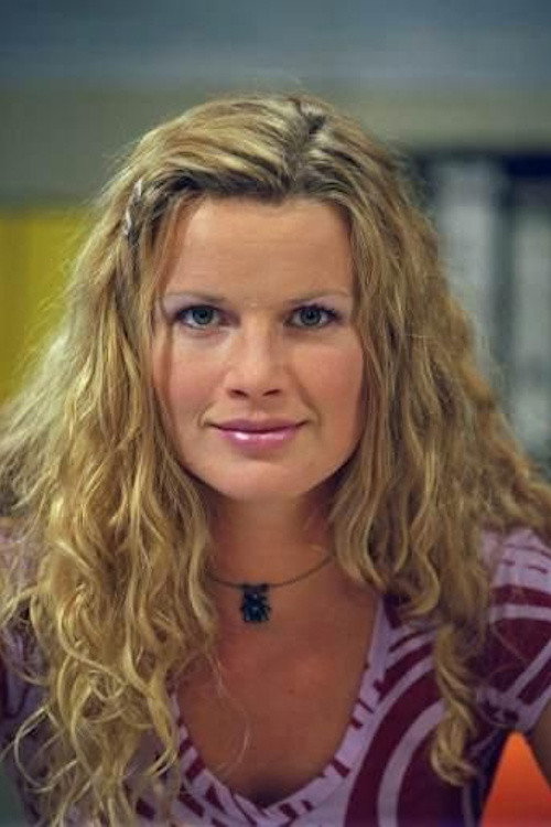 Annette Barlo profile