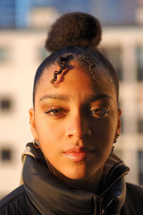 Tya Deslauriers profile