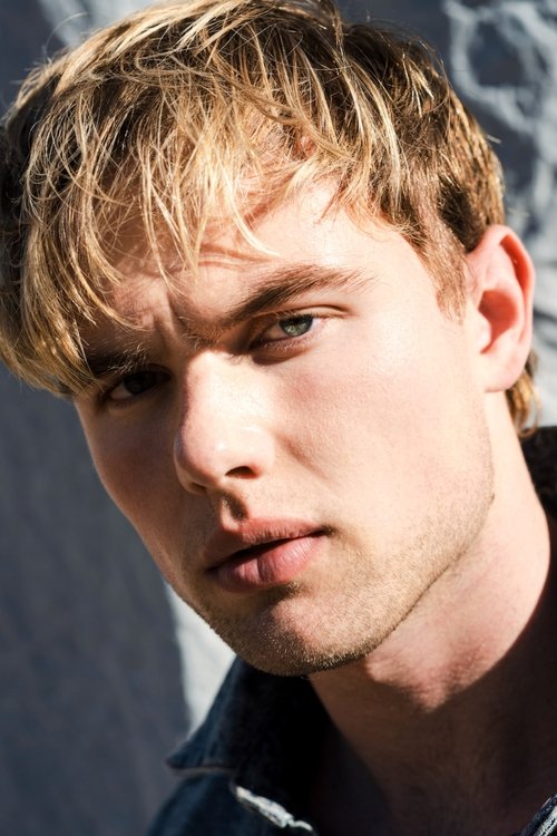 Garrett Wareing profile