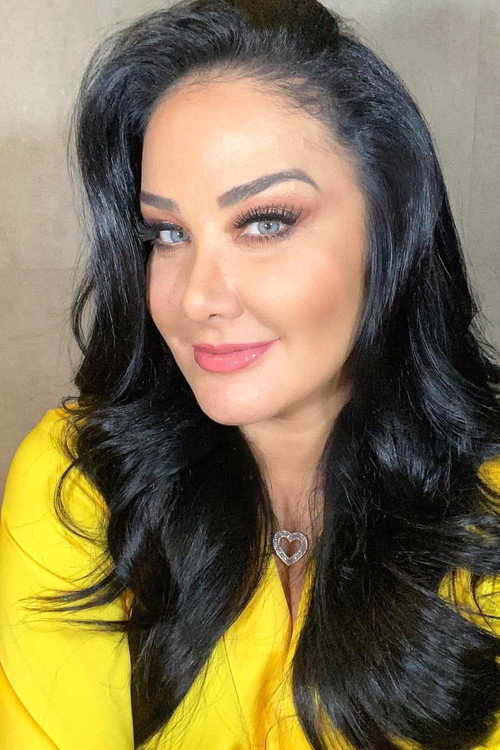 Photo of Helen Ganzarolli, Acting