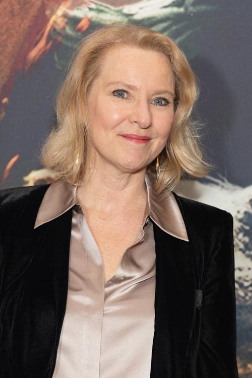 Teresa Banham profile