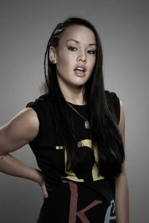 Stephanie Nguyen profile