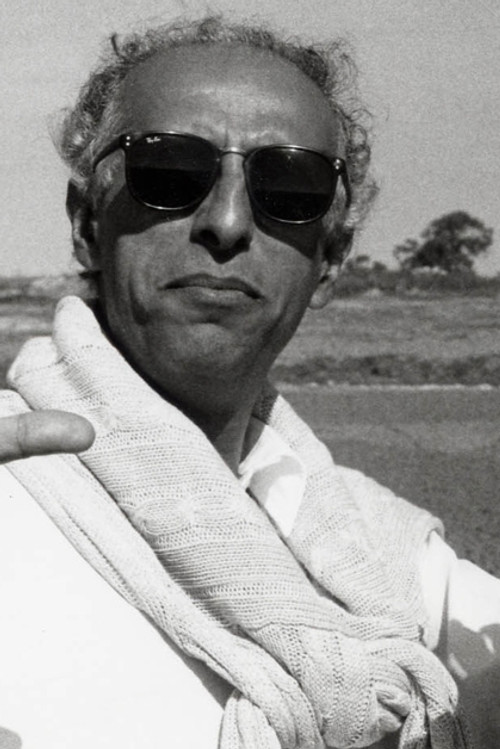 Photo of Mahmoud Ben Mahmoud, Writing