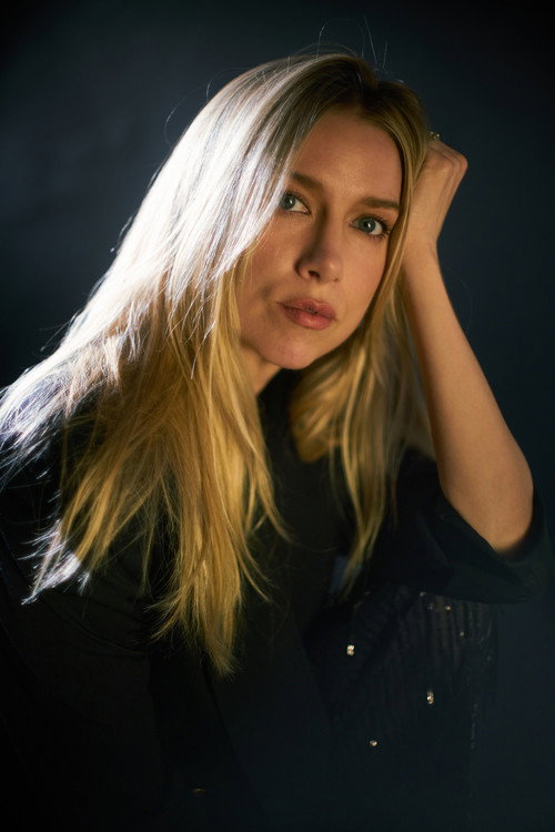 Photo of Amanda Drexton, Acting