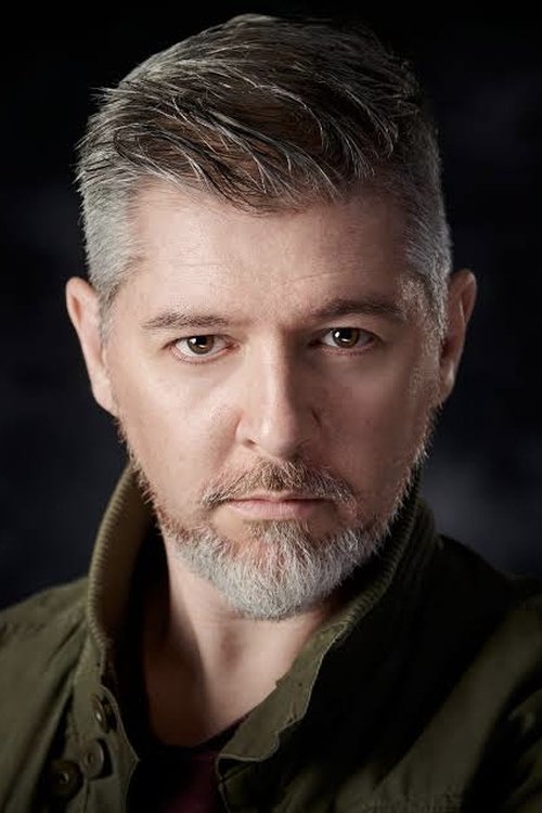 Photo of Ronin Traynor, Crew