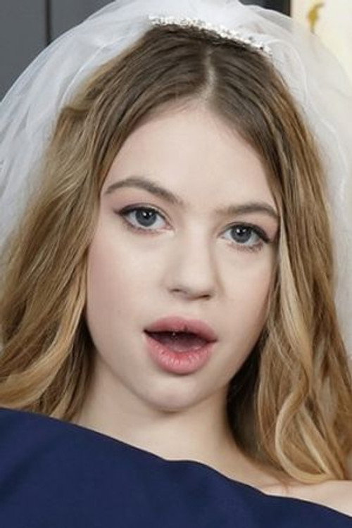Photo of Sladyen Skaya, Acting