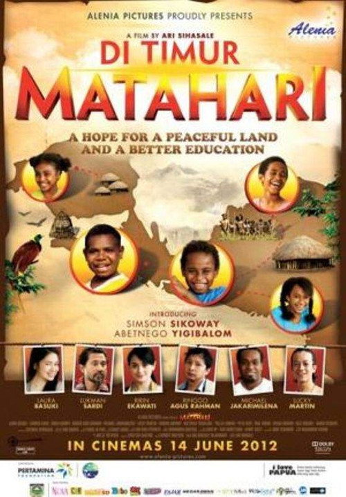 Movie poster for Di Timur Matahari (2012)
