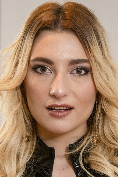 Photo of Lucia Fernandez, Acting