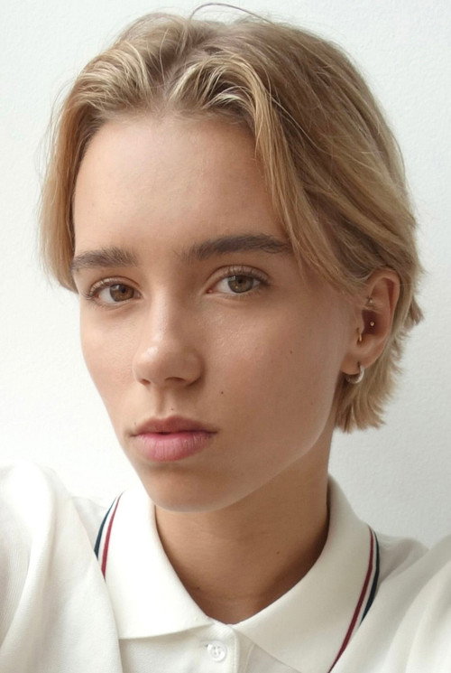 Lena Mantler profile