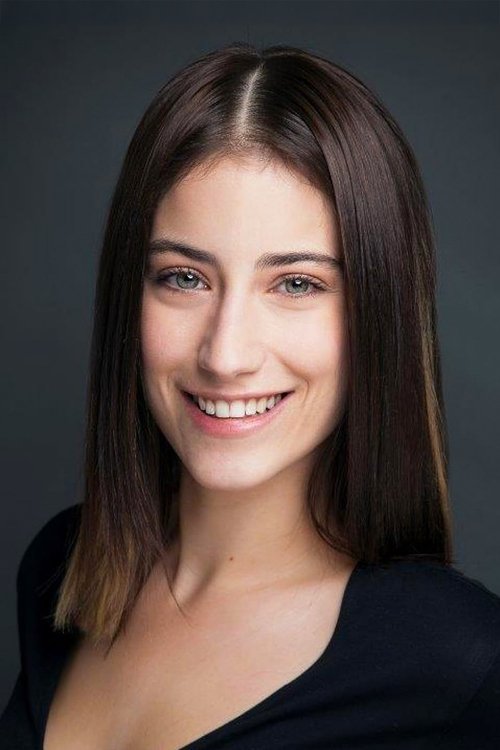 Hazal Kaya profile
