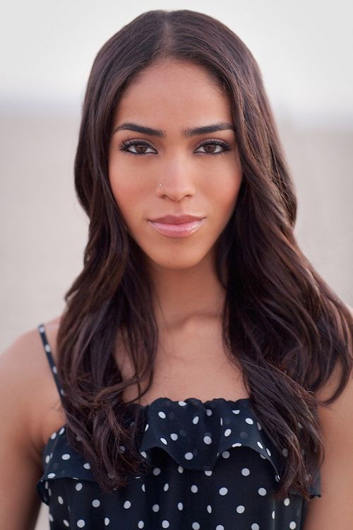 Yasmin Deliz profile