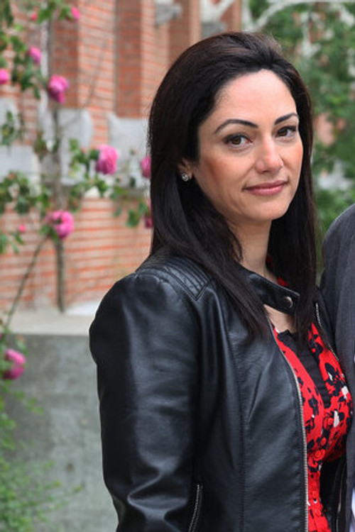 Photo of Sara Roosenberg, Acting