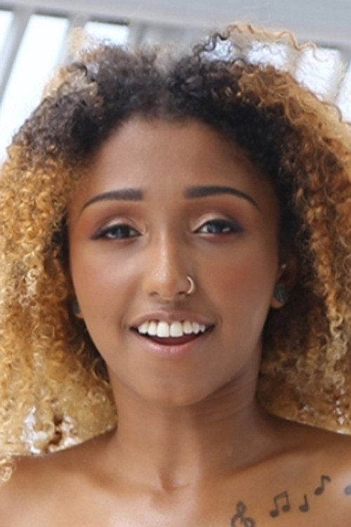 Photo of Kiki Star, Acting
