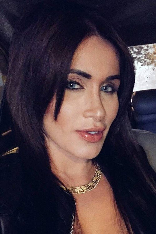 Photo of Stefanía Cedeño, Acting