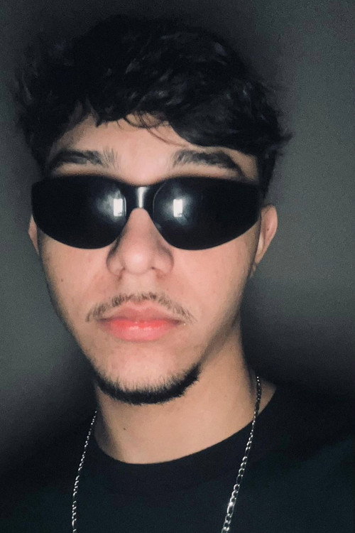 Photo of Leonardo Prado Loures, Acting
