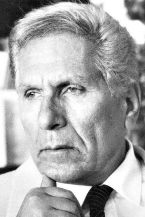 Photo of Yousef Idris, Writing