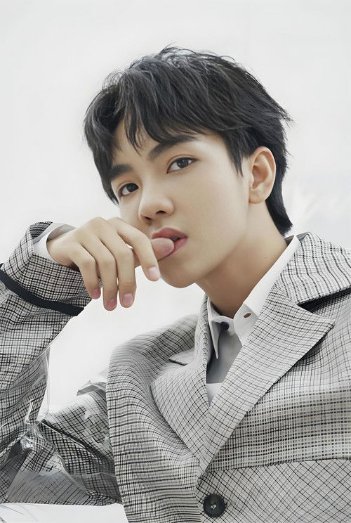 Zheng Fanxing profile