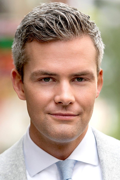 Ryan Serhant profile