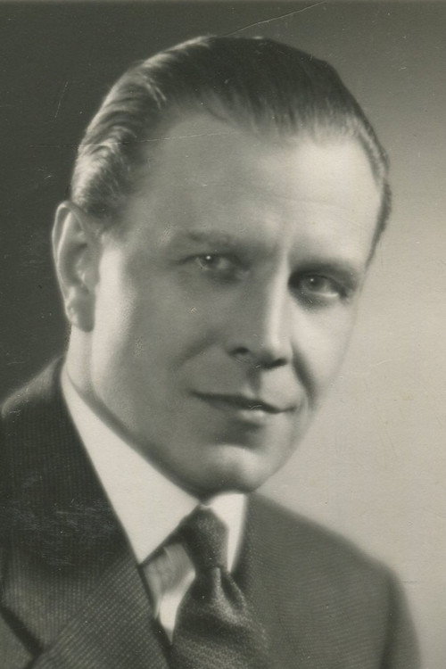 Photo of Tadeusz Dołęga-Mostowicz, Writing
