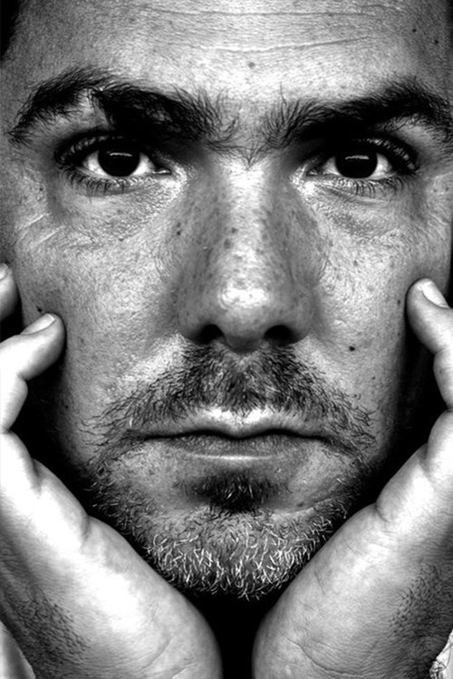 Alvaro Calderón profile