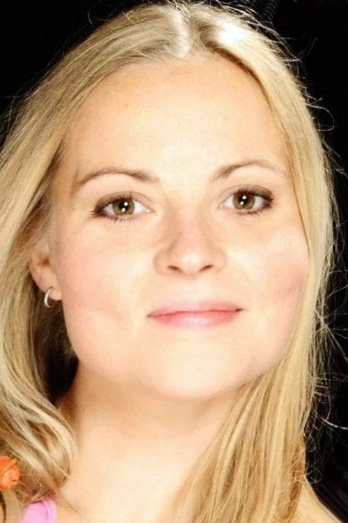 Karine Foviau profile