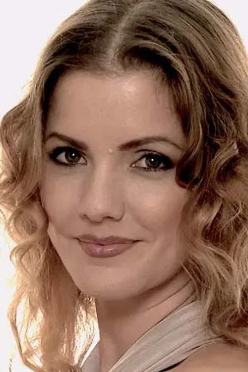 Photo of Lynn Hilary, Acting