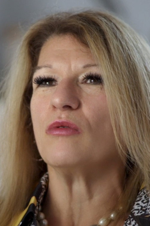 Photo of Annette Viau, Acting