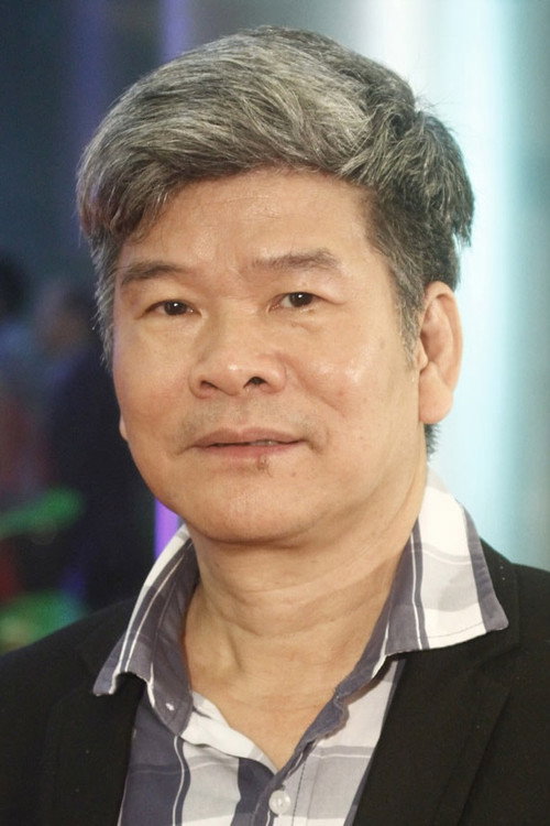 Photo of Đoàn Tuấn, Writing