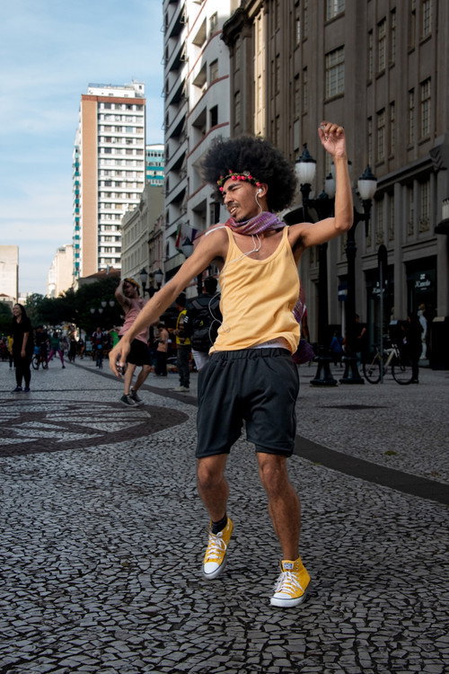 Photo of Luques Oliveira, Directing