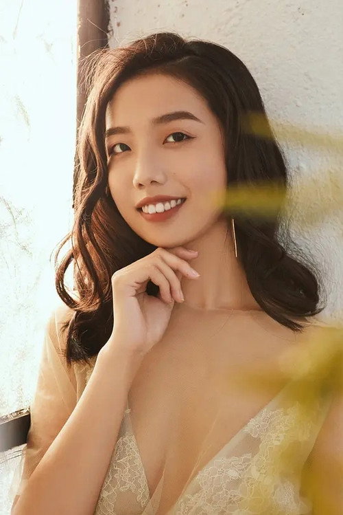 Photo of Lv Qi, Acting