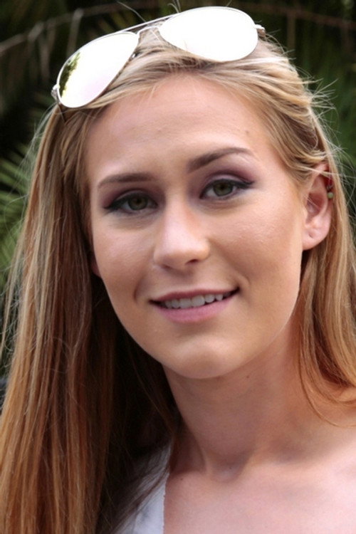 Photo of Daisy Mae, Acting