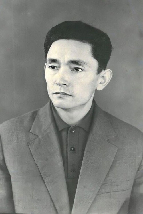 Photo of Tologon Kasymbekov, Writing