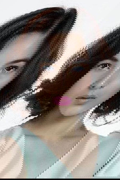 Chelsea Islan profile