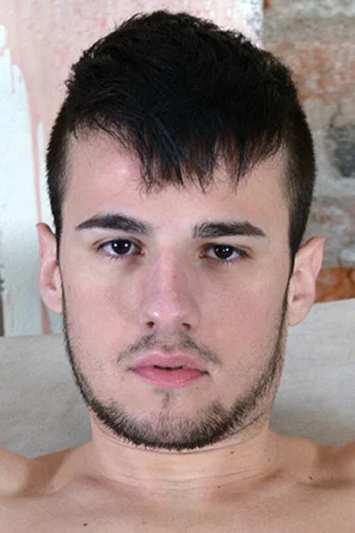 Photo of Izan Loren, Acting