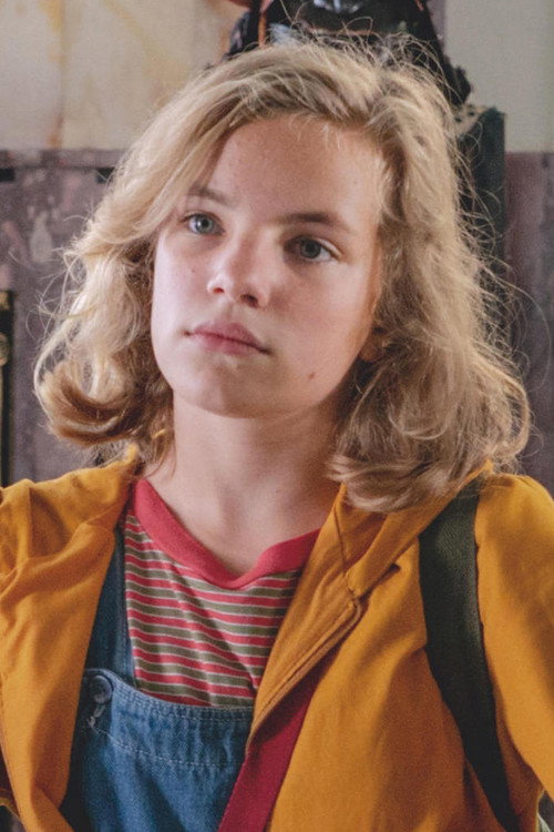 Photo of Emma-Louise Schimpf, Acting