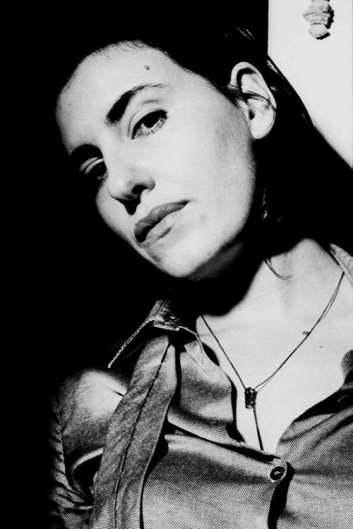 Justine Frischmann profile