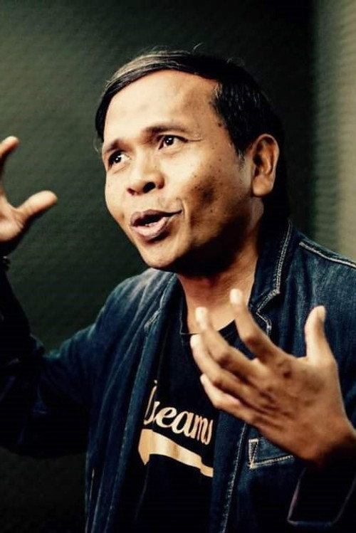 Photo of Mucle, Acting