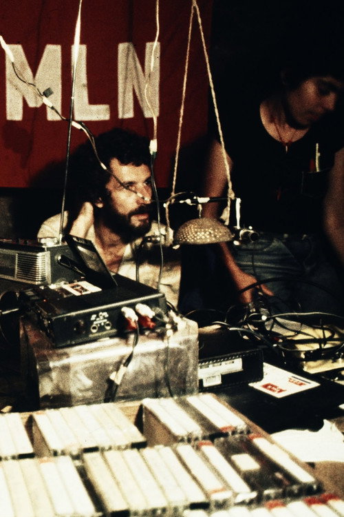 Photo of Sistema Radio Venceremos, Directing