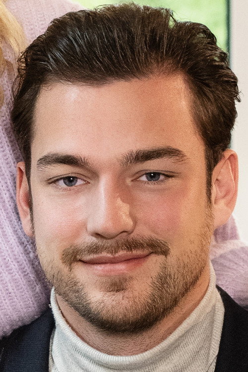 Laurins Dursin profile