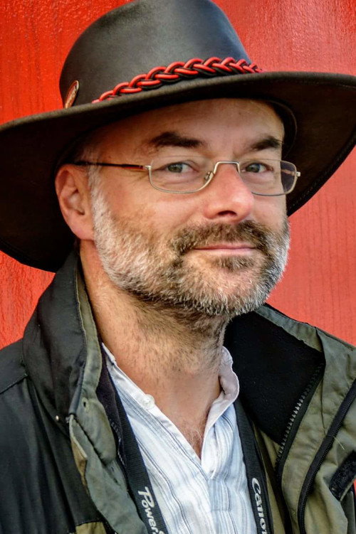 Photo of Raymond Lesley, Acting