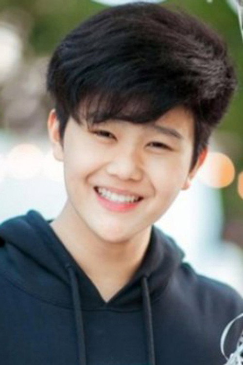Photo of Thanawit Taesiriwet, Acting