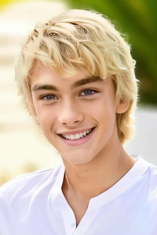 Photo of Paul Michael Starnes, Acting